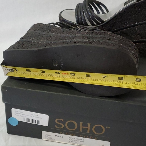 LN Vintage Black Cork w/ Glitter Piping Platforms - Picture 6 of 12